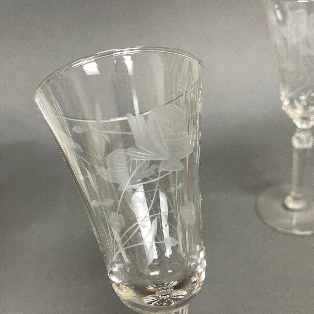 Wine Glasses Clear Glass Etched Roses Flowers Stemmed‎ 7